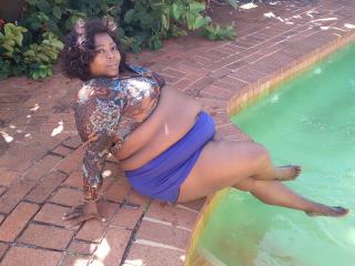 xSexyBustyWendyx